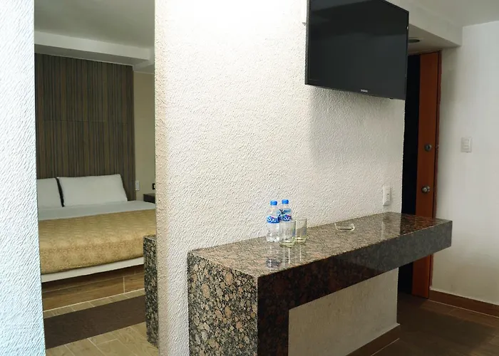 Hotel Santa Cruz *